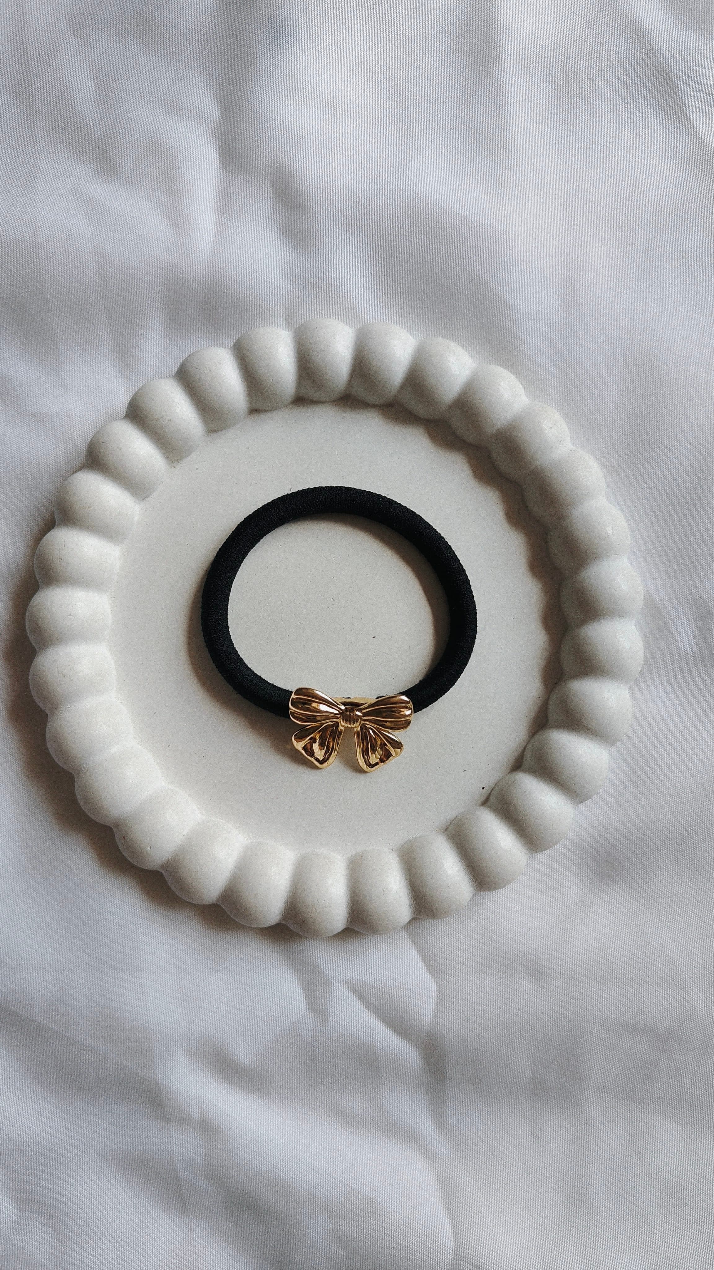 Small bow hair tie - Image 1