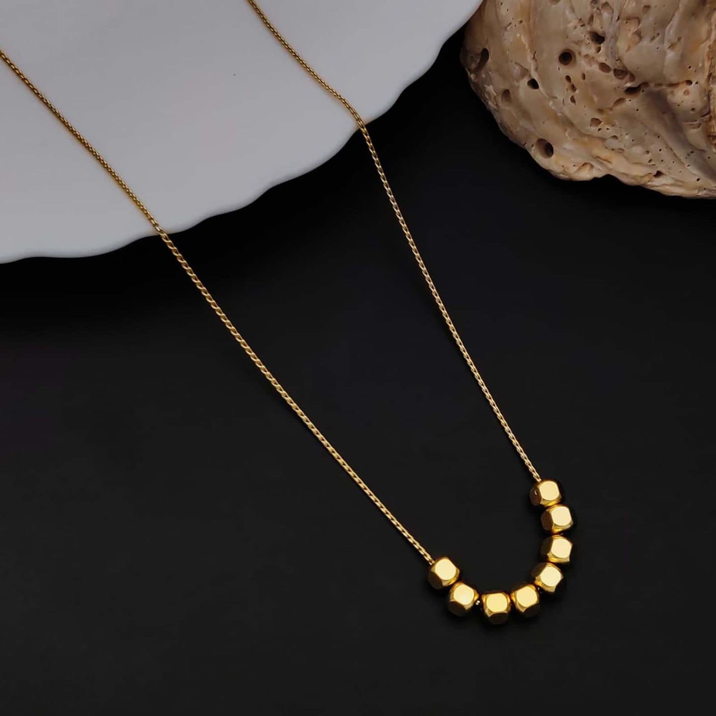 Cubicle chain - Image 1