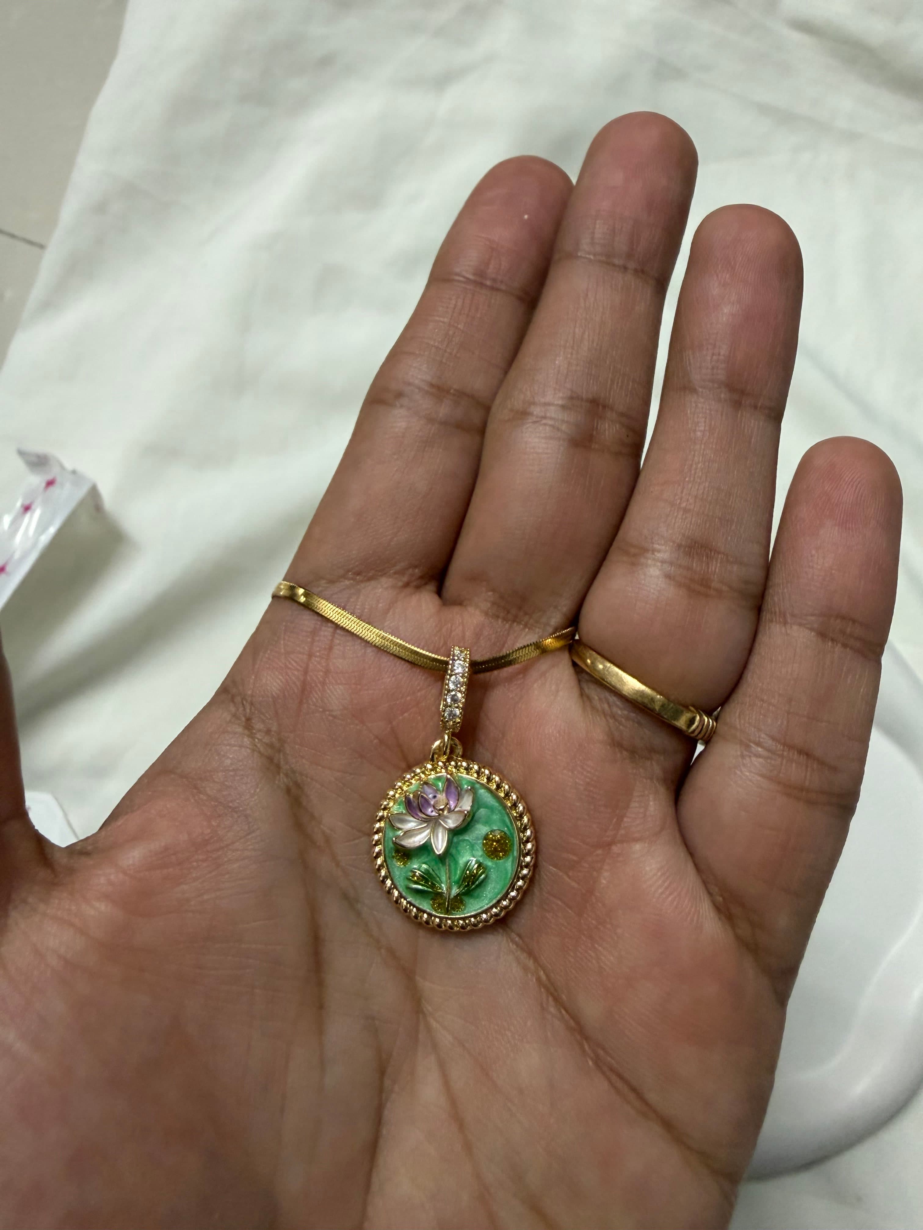 Lotus pendant - Thumbnail 2