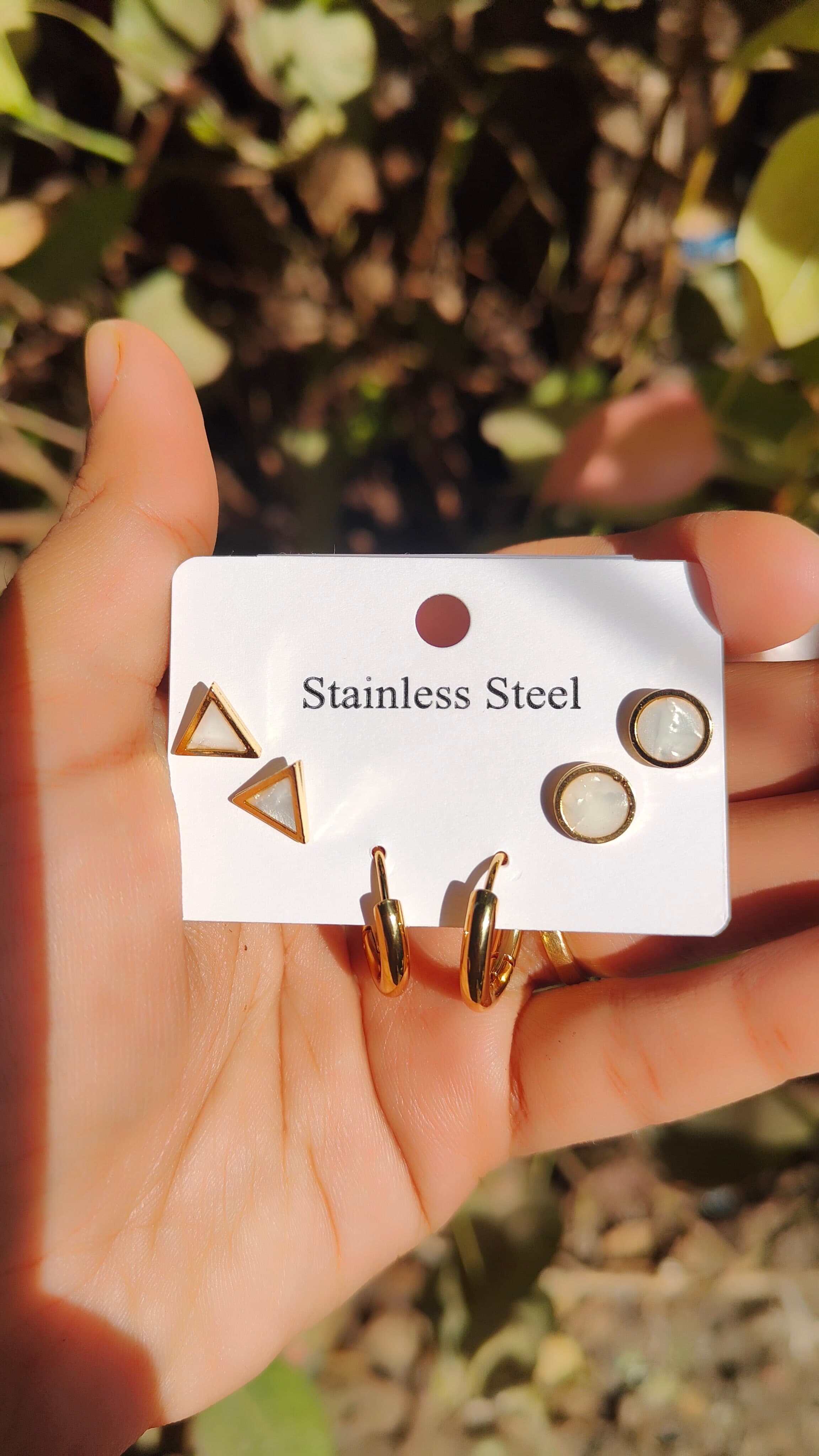 3 pair earrings - Image 1